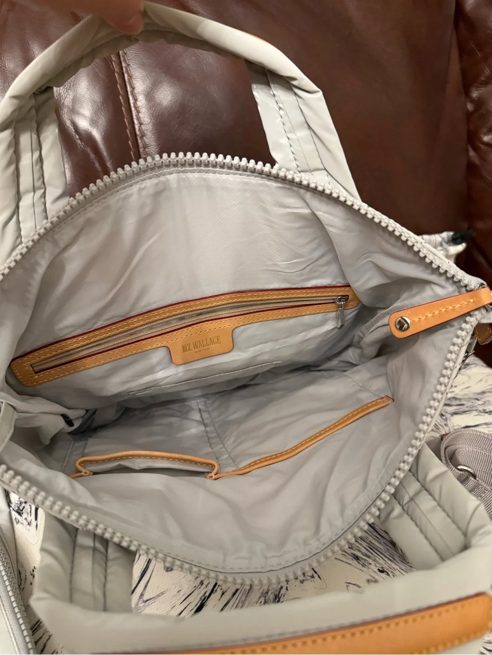 MZ Wallace Small Sutton Deluxe - metallic light grey quilted bag